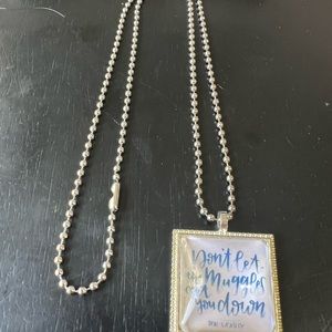 PRE-OWNED HARRY POTTER 24” SILVERTONE BALL NECKCHAIN W/SQUARE PENDANT CTM2